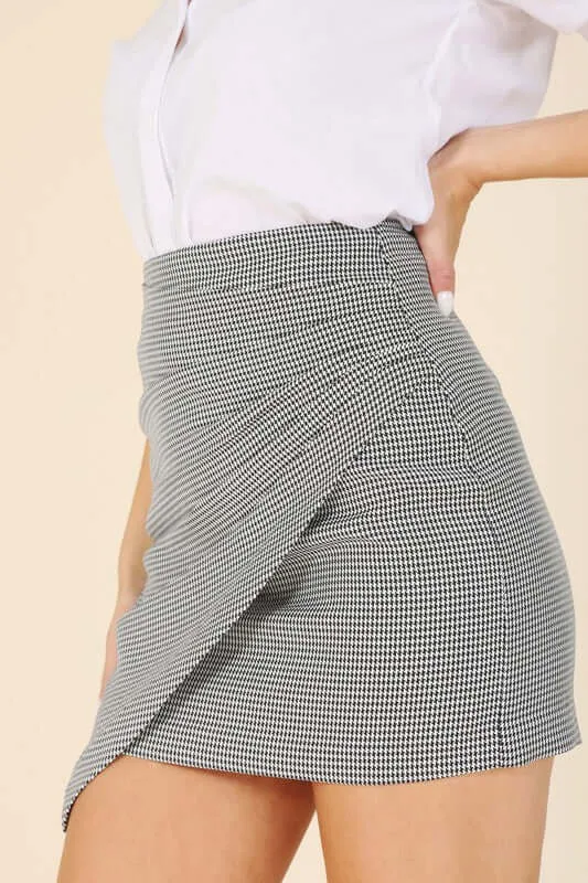 Black Hound Tooth Checkers Shirred Wrap Skirt