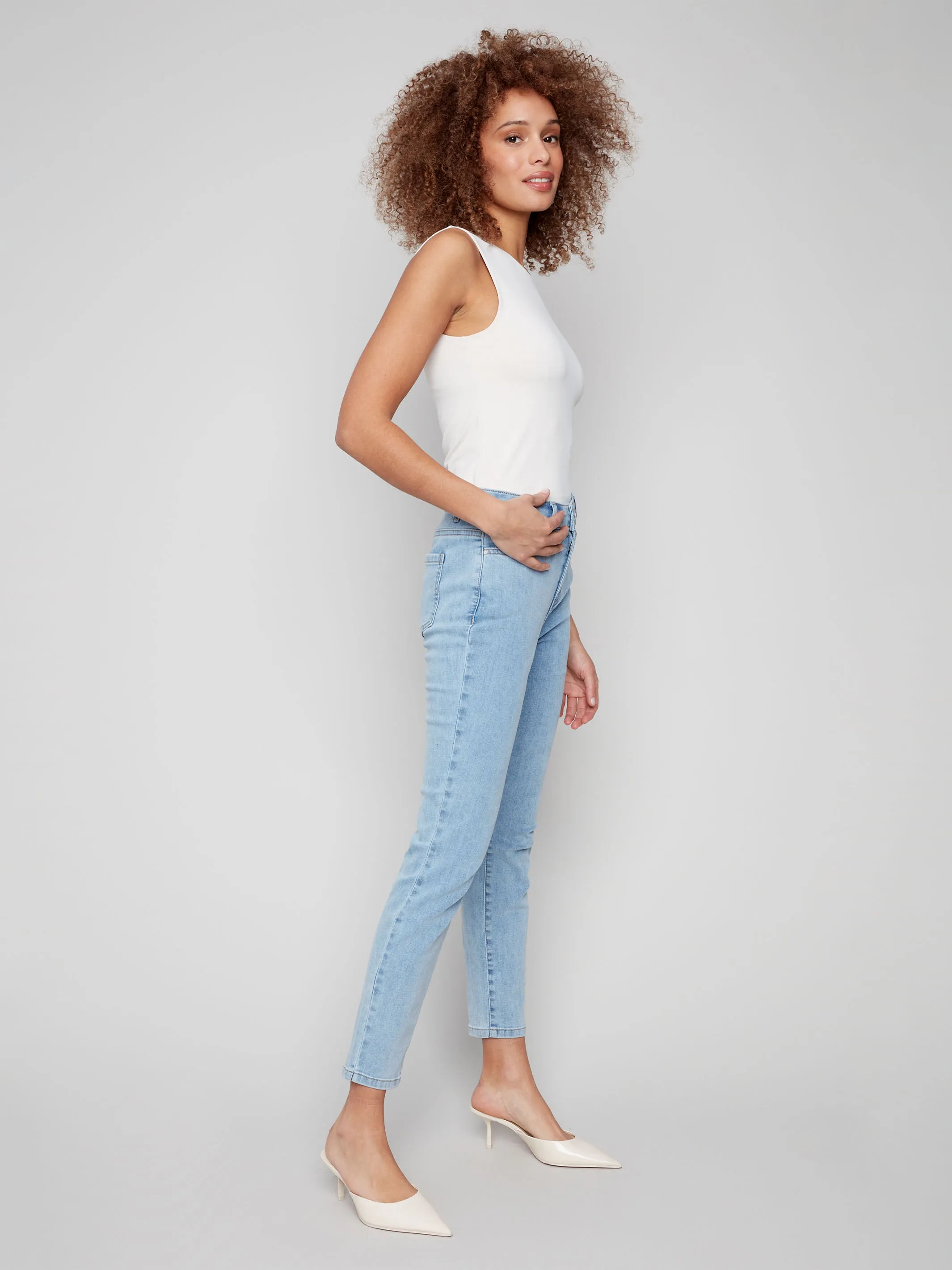 Claudia Slim Leg Jeans - Light Blue