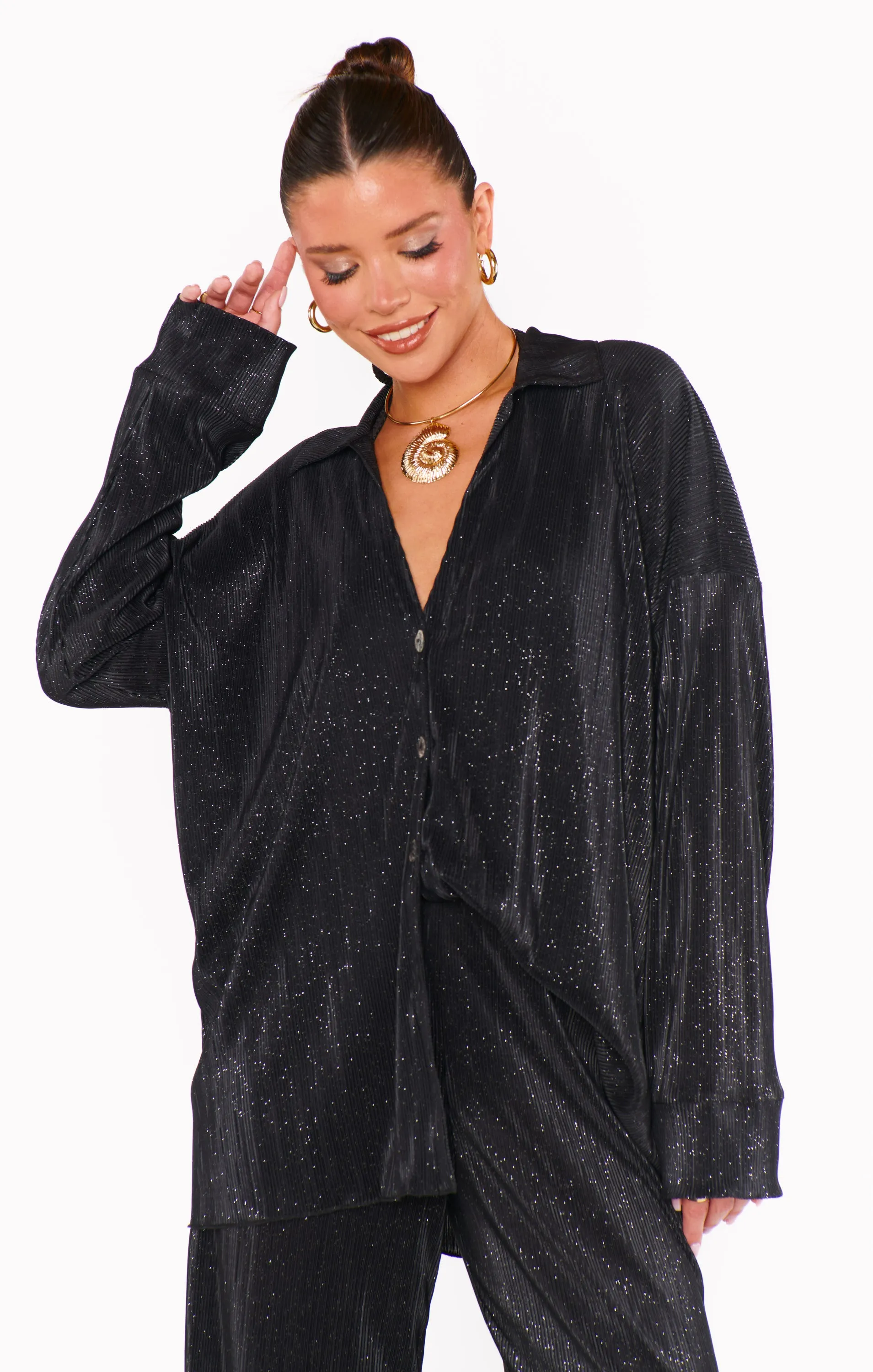 Everywhere Top ~ Black Pleat