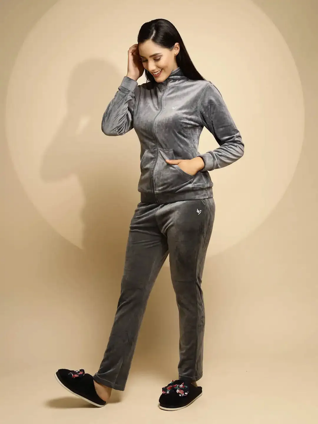 Grey Solid Full Sleeve Round Neck Hosiery Night Suit