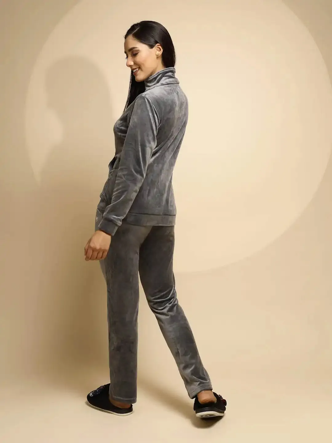 Grey Solid Full Sleeve Round Neck Hosiery Night Suit