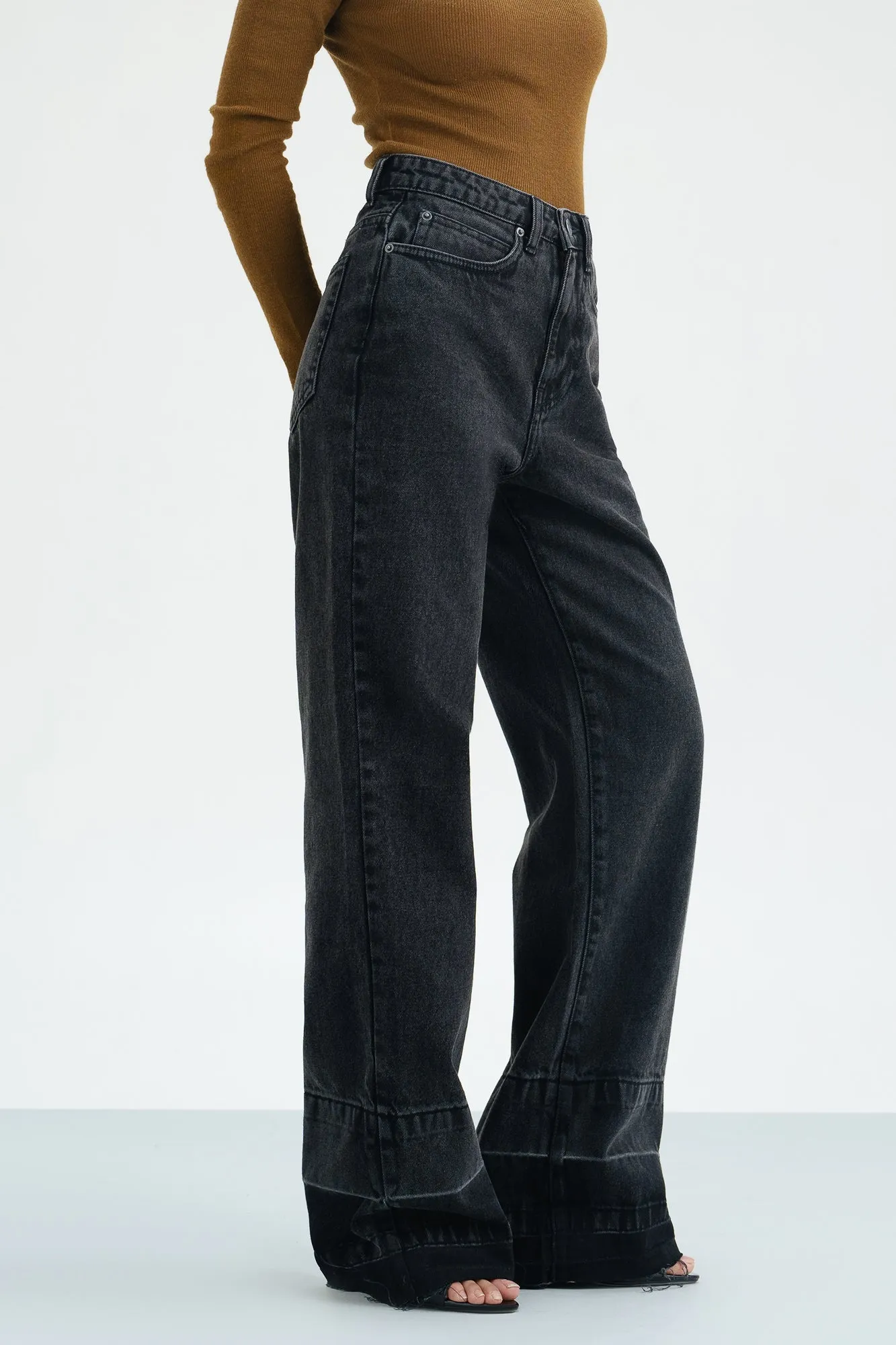 Inky Allure Straight Fit Jeans