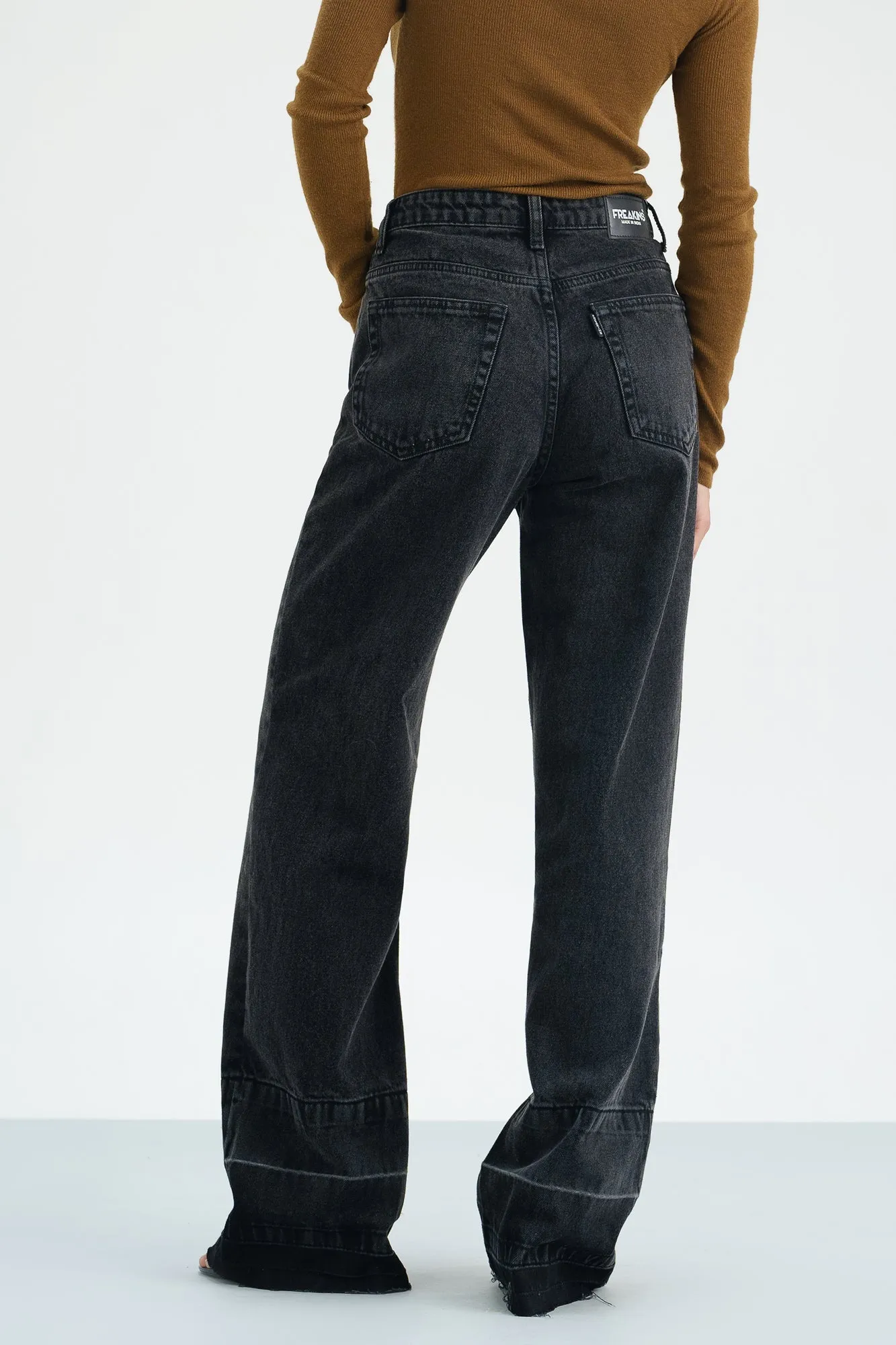 Inky Allure Straight Fit Jeans