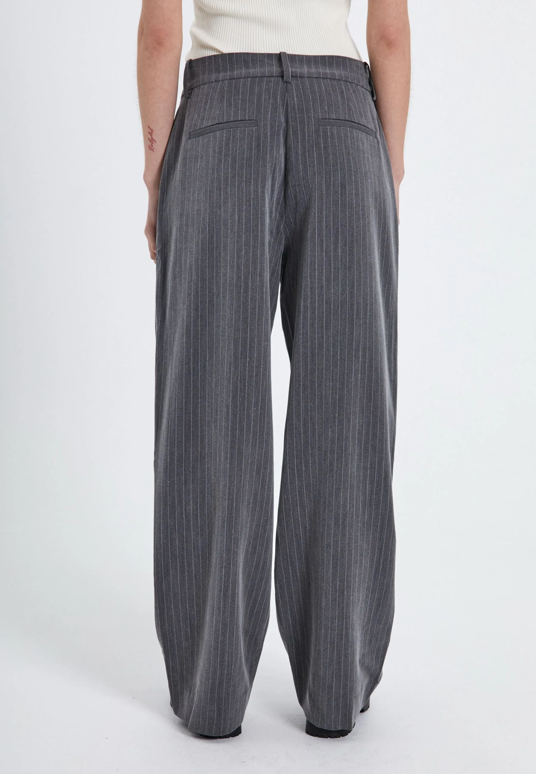 Neo pinstripe pants - Grey pinstripe