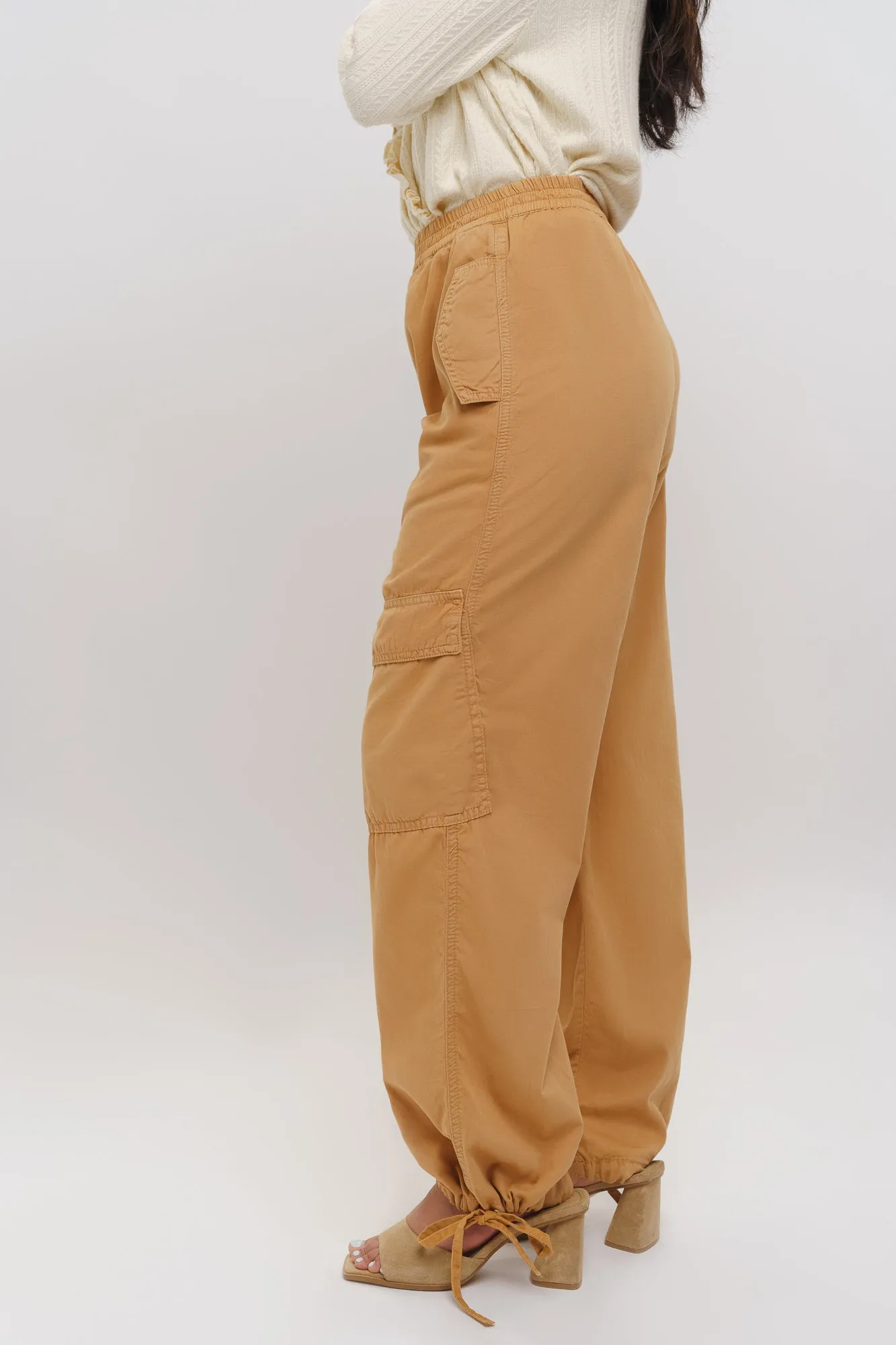 Sand Tapered Cargo Pants