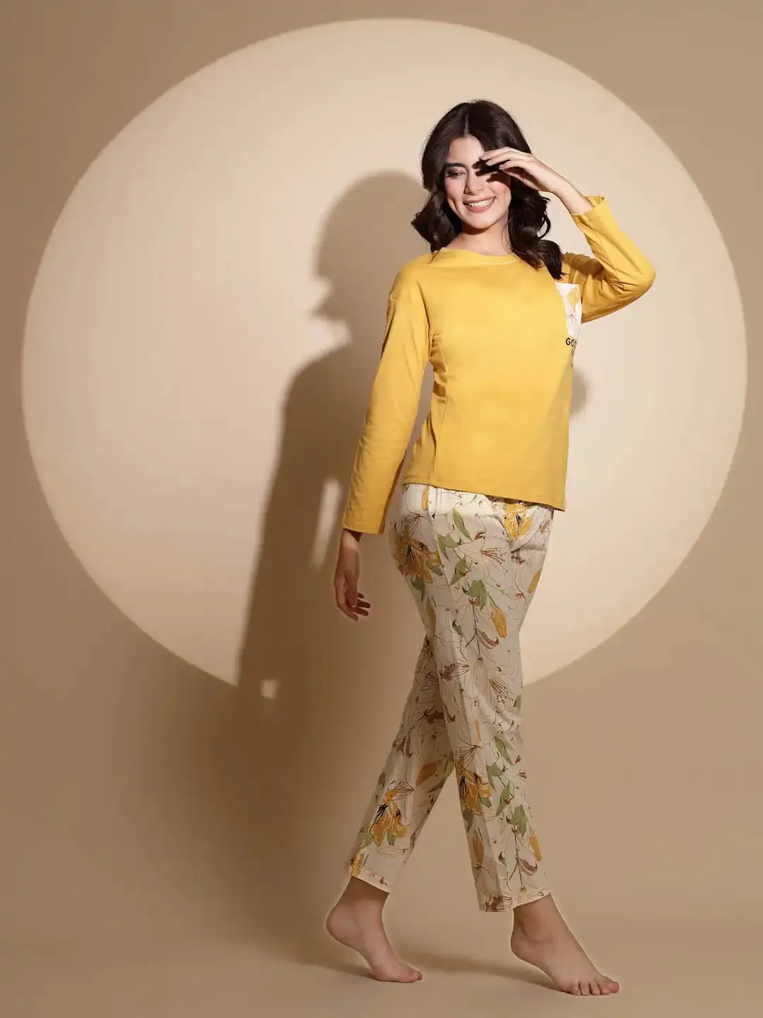 Yellow Hosiery Solid Top & Pyjama Night Suit Set